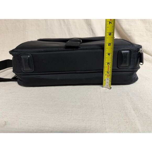 Samsonite Laptop Bag Briefcase 16” Black Soft Case Expandable Travel Work Bag - Picture 16 of 16